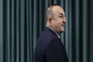 Dışişleri Bakanı Mevl&uuml;t &Ccedil;avuşoğlu, Rusya-Ukrayna savaşıyla ilgili olarak "Siviller &ouml;l&uuml;rken