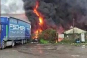 Artvin Kemalpaşa'da, Çaykur İşletmeleri'ne ait çay fabrikasında yangın çıktığı öğrenildi.