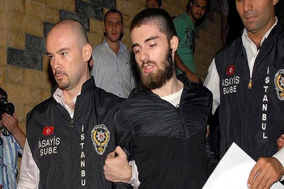 14 yıl &ouml;nce &ouml;ld&uuml;r&uuml;len M&uuml;nevver Karabulut&rsquo;un babası S&uuml;reyya Karabulut&rsquo;un Cem