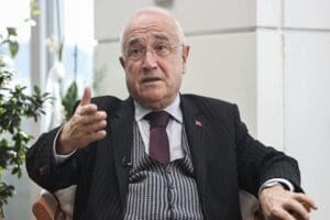 Cumhurbaşkanlığı Y&uuml;ksek İstişare Kurulu (YİK) &uuml;yesi Cemil &Ccedil;i&ccedil;ek, Osmanlı d&ouml;nemindeki