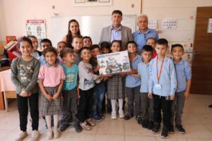 Menderes Belediyesi, doğayı koruma konusunda farkındalık yaratmak amacıyla, &ldquo;Atık Pil