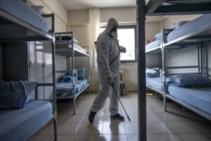 Ceza infaz kurumlarının kapasitesi &ouml;ğrenci yurtlarının kapasitesinden on kat fazla