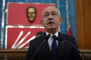 CHP Grup Başkanvekili &Ouml;zg&uuml;r &Ouml;zel, cumhurbaşkanı adayını belirleme konusunda CHP