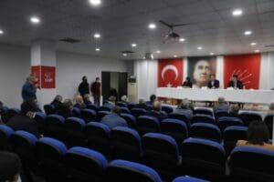CHP Buca İl&ccedil;e Başkanlığı, pandemide ekonomik sıkıntılar yaşayan Bucalı esnafla