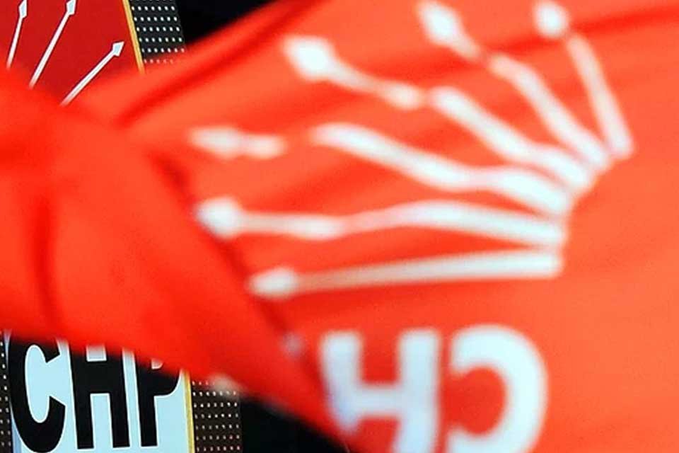 CHP İzmir'in eski deneyimli isimleri&nbsp;Sarnı&ccedil;&rsquo;ta kahvaltıda buluştu. Kahvaltıda, &ouml;rg&uuml;tsel sorunlar