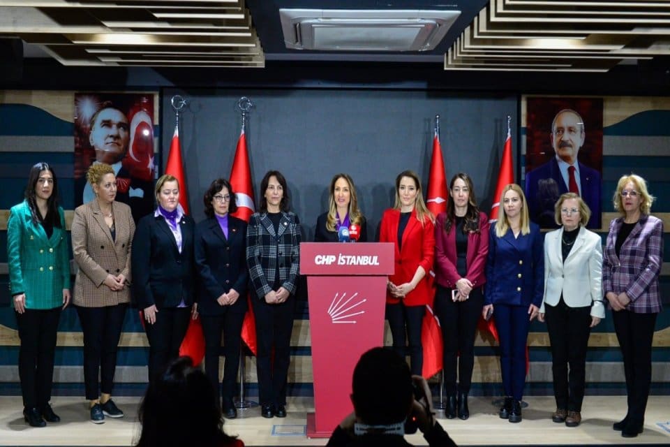CHP&rsquo;nin 8 Mart mesajı 81 ilde eş zamanlı d&uuml;zenlendi: İktidara