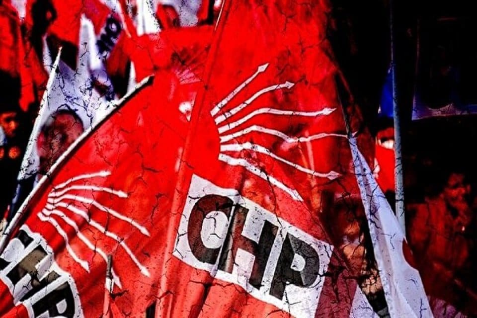 Cumhuriyet Halk Partisi (CHP) Genel Merkezi&rsquo;nde hafta başı mesaisinde kritik