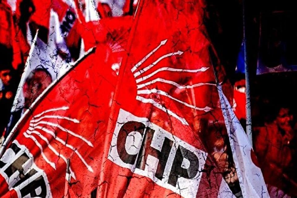 Cumhuriyet Halk Partisi (CHP) Genel Merkezi İzmir&rsquo;de bir kampa daha