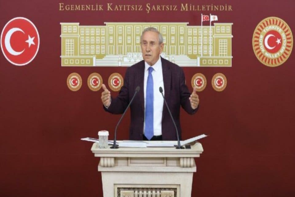 CHP Ankara Milletvekili Yıldırım Kaya, "Buradan KPSS&rsquo;ye girmiş, maddi ve