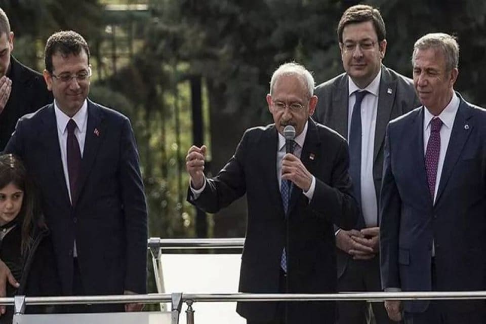 CHP Genel Başkan Yardımcısı&nbsp;B&uuml;lent Kuşoğlu'nun İstanbul B&uuml;y&uuml;kşehir Belediye Başkanı Ekrem