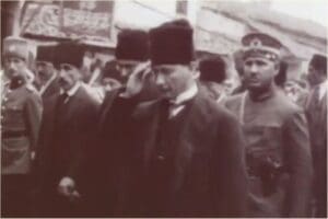 CHP'den yapılan paylaşımda "Başta Ulu &Ouml;nderimiz Gazi Mustafa Kemal Atat&uuml;rk