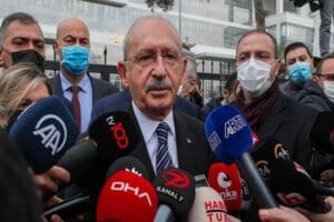 Son d&ouml;nemde a&ccedil;ıkladığı verilerle tartışma konusu olan, CHP Genel Başkanı