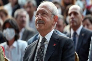 CHP'nin &uuml;&ccedil;&uuml;nc&uuml; &ccedil;alıştayı 29 Haziran&rsquo;da Kocaeli&rsquo;de d&uuml;zenlenecek. CHP,&nbsp; Sosyal Politikalardan