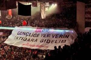 CHP Gen&ccedil;lik Kolları ile T&uuml;rkiye Tanıtım Araştırma Demokrasi ve Laik