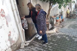 CHP Güzelbahçe İlçe Başkanlığı, yeni yıl öncesi ilçedeki dar gelirli