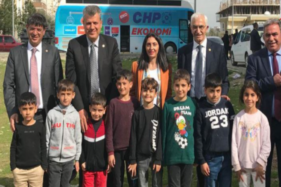 G&uuml;neydoğu&rsquo;da ge&ccedil;en hafta incelemelerde bulunan CHP heyeti i&ccedil;erisinde yer alan