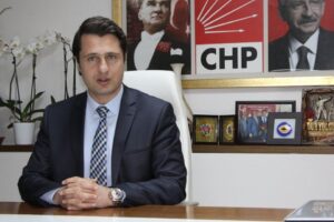 Cumhuriyet Halk Partisi İzmir İl Başkanı Deniz Yücel, Menemen Belediyesi