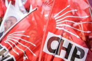 CHP İzmir İl Yönetimi'nde görev değişikliğine gidildi. Bunun yanı sıra