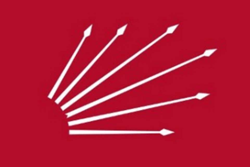 CHP İzmir İl Y&ouml;netim Kurulu İl Başkanı Deniz Y&uuml;cel başkanlığında