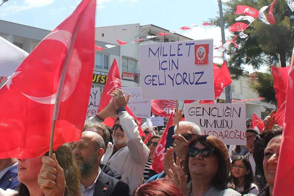 Cumhuriyet Halk Partisi (CHP) ge&ccedil;tiğimiz g&uuml;nlerde Kiraz'da se&ccedil;im startını verdikten