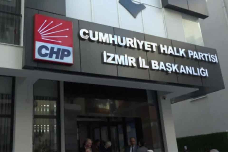 Cumhuriyet Halk Partisi (CHP) İzmir İl Başkanı Şenol Aslanoğlu’nun CHP