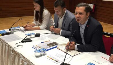 CHP İzmir'de başkanlar zirvesi: Yücel'den seçim talimatı