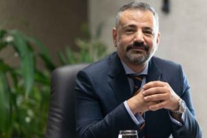 Cumhuriyet Halk Partisi Merkez Yönetim Kurulu tarafından Şenol Aslanoğlu’nun İzmir