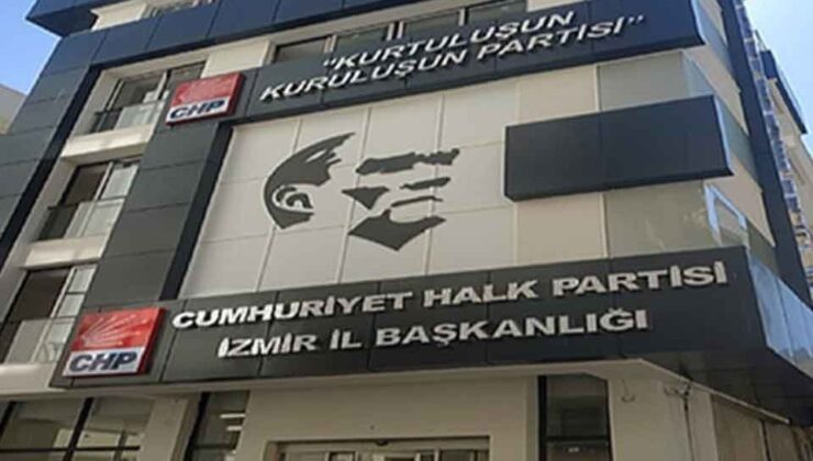 CHP İzmir’de  yönetim toplandı: 4 seçim ofisi ve Urla’ya yeni başkan kararı