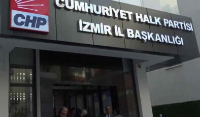 CHP İzmir'de yönetim toplandı… Gündemde 1 Mayıs ve elektriği kesilen evler vardı