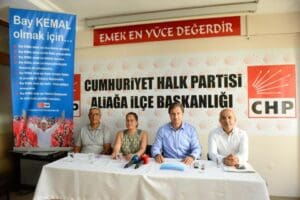 İ&ccedil;erisinde tonlarca asbest barındıran Brezilya'dan yola &ccedil;ıkarak Aliağa'ya gelmesi beklenen