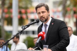 Cumhuriyet Halk Partisi İzmir İl Başkanlığı, İl Y&ouml;netim kurulu toplantılarını