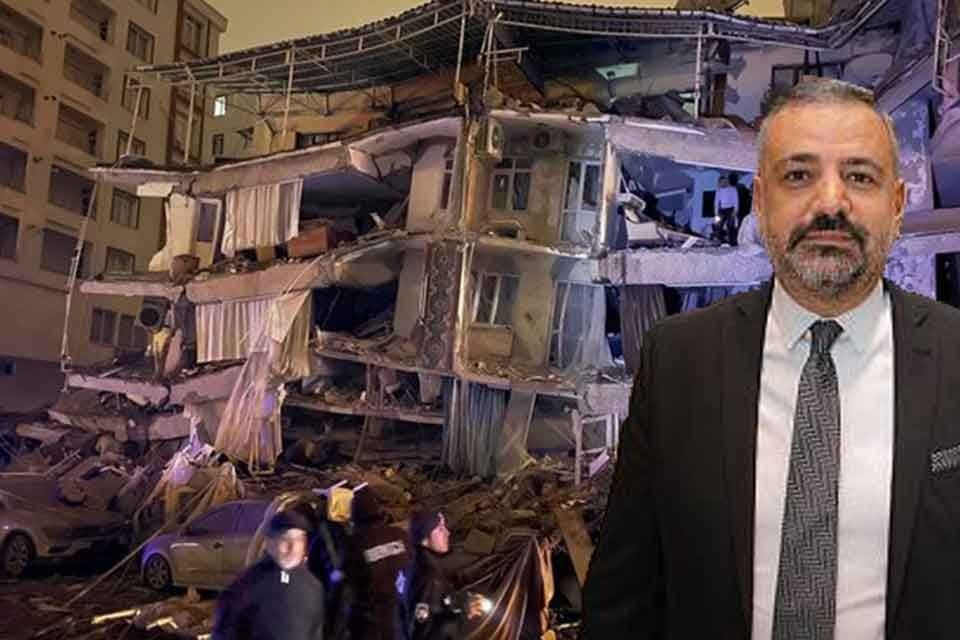 CHP İzmir İl Başkanı Aslanoğlu Kahramanmaraş'ta yaşanan 7.4 b&uuml;y&uuml;kl&uuml;ğ&uuml;ndeki depreme