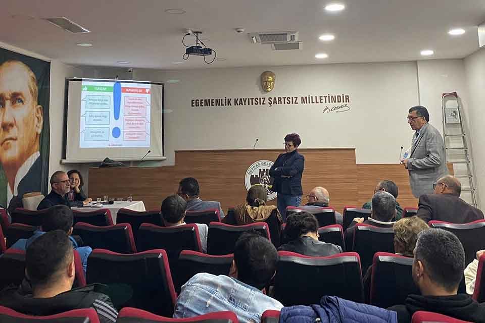 Cumhuriyet Halk Partisi İzmir İl Başkanlığı yaklaşan cumhurbaşkanlığı ve milletvekilliği