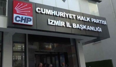 CHP izmir yönetiminde bayrak değişimi