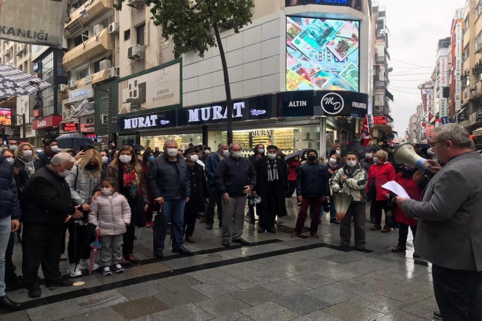 Andımız&rsquo;ın Danıştay kararıyla kaldırılmasına Chp Karşıyaka İl&ccedil;e Başkanlığı tepki g&ouml;sterdi.
