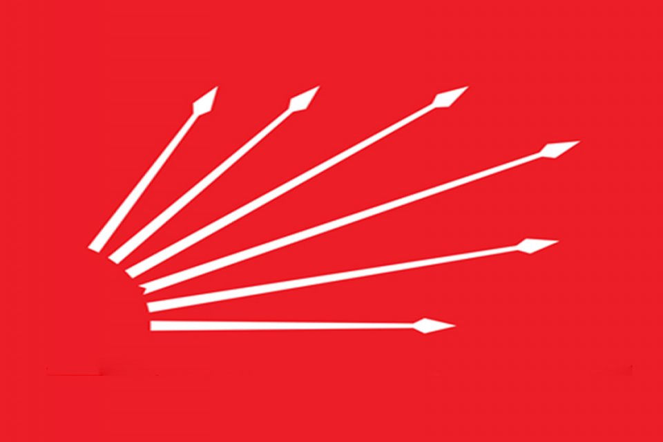 Cumhuriyet Halk Partisi (CHP) Konak İl&ccedil;e Başkanı &Ccedil;ağrı Gruş&ccedil;u'nun b&uuml;y&uuml;kşehir