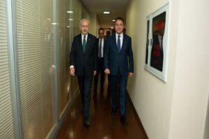 CHP Genel Başkanı Kemal Kılı&ccedil;daroğlu&rsquo;nun liderler turunda g&ouml;r&uuml;şt&uuml;ğ&uuml; DEVA Partisi