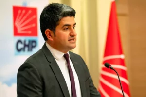 CHP'li Onursal Adıg&uuml;zel, TBMM Genel Kurulu'nda yaptığı a&ccedil;ıklamada toplu taşımada