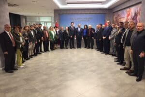 Cumhuriyet Halk Partisi İzmir İl Başkanı Şenol Aslanoğlu g&ouml;reve başlaması
