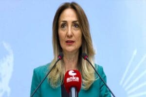 CHP Kadın Kolları Genel Başkanı Aylin Nazlıaka, Danıştay savcılarının T&uuml;rkiye&rsquo;nin