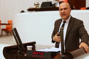 İzmir B&uuml;y&uuml;kşehir Belediyesi, yıllar &ouml;nce Yamanlar Dağı&rsquo;nda sanatoryum olarak kullanılan