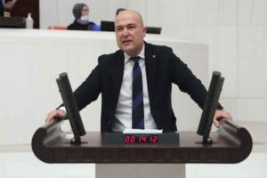 CHP İzmir Milletvekili Murat Bakan, AKP Genel Başkan Yardımcısı ve