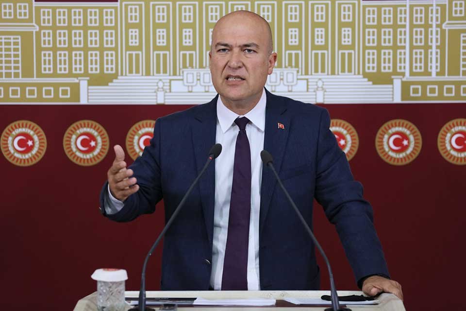 TBMM Çevre Komisyonu CHP Sözcüsü ve İzmir Milletvekili Murat Bakan,