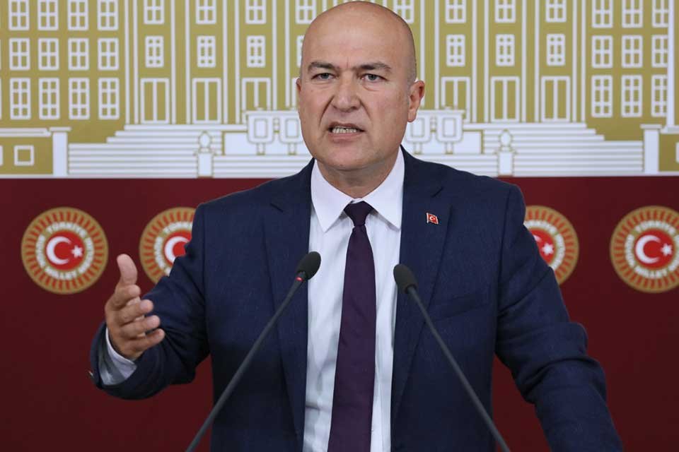 &nbsp; CHP İzmir Milletvekili Murat Bakan; &Ccedil;eşme Projesi&rsquo;nin merkezine, planları