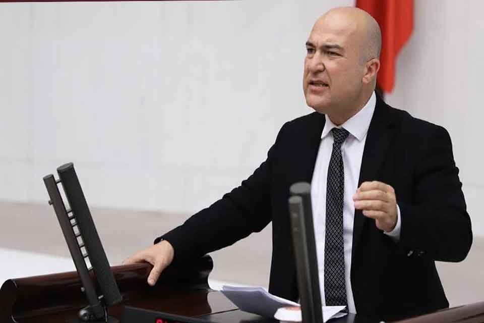 Karaburun Kaymakamı&rsquo;nın talebi &uuml;zerine hakkındaki iddialara ilişkin haberlere erişim engeli
