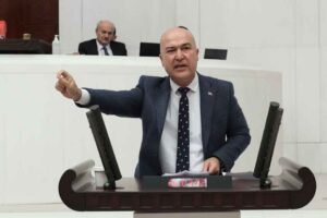 TBMM &Ccedil;evre Komisyonu CHP S&ouml;zc&uuml;s&uuml; İzmir Milletvekili Murat Bakan, son