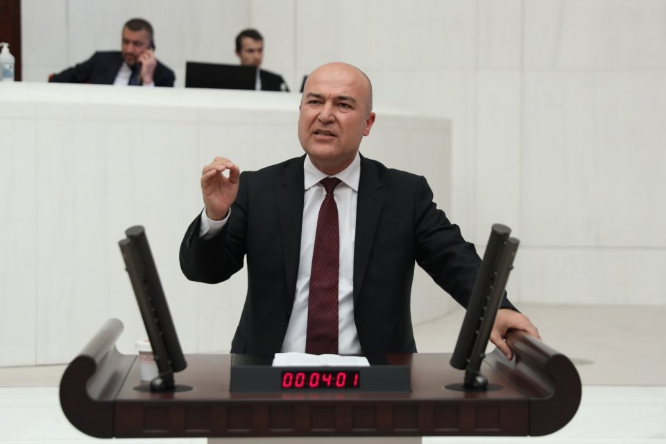 Bloomberg haber ajansı Londra&rsquo;daki 3 TESCO geri d&ouml;n&uuml;ş&uuml;m kutusuna 3