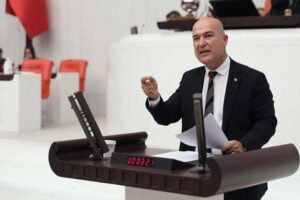 TBMM Genel Kurulu&rsquo;nda konuşan CHP İzmir Milletvekili Murat Bakan, &ldquo;T&uuml;rkiye&rsquo;de