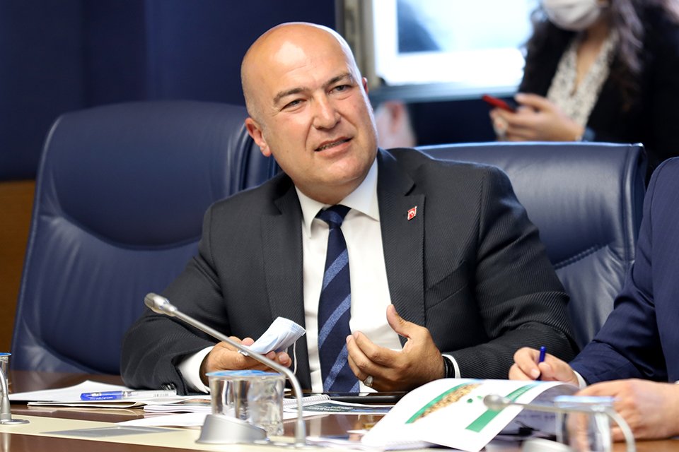 CHP İzmir Milletvekili Murat Bakan, bu kez de İklim Değişikliği