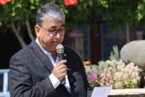 Antalyada, CHP Gazipaşa İl&ccedil;e Başkanı Yavuz Demir'i restoran &ouml;n&uuml;nde sopalarla